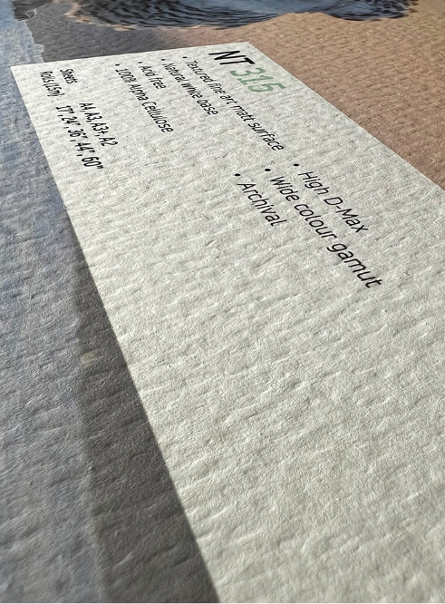 Corner detail of Natural Textured 315 paper